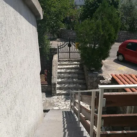 Popi * Klenovica